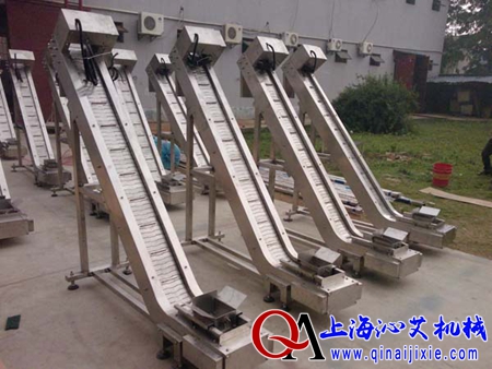 不銹鋼鏈板爬坡機